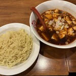 チャーハン 黄金 ラーメン 伊勢佐木モール店 - 