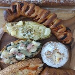 ベーカリーラボ クアドロフェニア - 