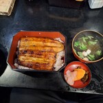 菊屋 - 国産鰻重吸物•香物付