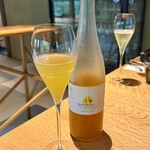 SÉN - 夕梅炭酸ジュース‥‥コース料金に込み