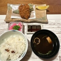 韻松亭 - 