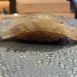 SUSHITOKYOTEN、 - ヒラメ　昆布締め