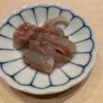 SUSHITOKYOTEN、 - 白イカのゲソ　酒盗和え