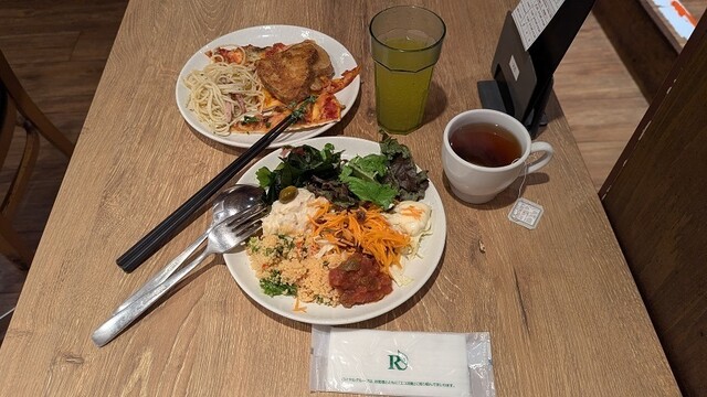 Shakey's Ikebukuro East