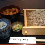 きやり - つぶ貝と小海老の天丼とおそばのセット