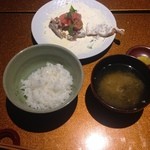 旬房まんぷく - ご飯とみそ汁とお新香