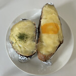 ブーランジェリー ブルディガラ - 左がクロックマダム、右がクロックムッシュ