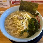 新ラーメンショップ晴 - 料理写真: