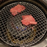 焼肉食べ放題ブラックホール - 