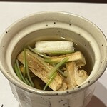 やす多” - 松茸、甘鯛、焼葱の寄せ蒸し