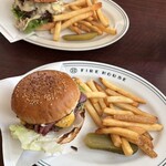 ファイヤーハウス - 