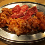 焼肉やまだ - 料理写真:カルビ・鶏肉・豚肉・てっちゃん