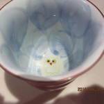 おにく 花柳 - お茶碗の底に愛らしいフクロウが♪