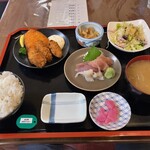 三四味屋 - D.フライ定食