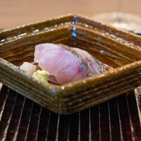 鎌倉 北じま - 2025.9 皮目に炭を当てた黒ムツお造り
