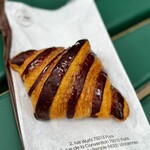 Laurent Duchene - 料理写真:プラリネクロワッサン、大傑作！
別にクロワッサンを食べ歩いているわけでもないけど、過去一好きかも♪
外の香ばしさと、エアリーな中のしっとり感。
バターの風味やプラリネのコクが、本当にたまりません！