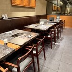 焼肉チャンピオン - 案外空いてる