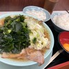 新橋ニューともちんラーメン 蒲田西口駅前店