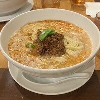 個室中華 頤和園 溜池山王店 - 