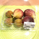 荘埜園 - 翌日にはバナーネ（白イチジク）の方が少し赤らんでいました　〜生きてます〜　　by まみこまみこ
