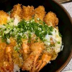 魚佐 - エビ丼