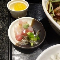 南青山　いと家　 - 定食に付く刺身