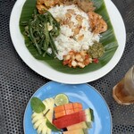 Central Food Village - 