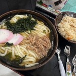 どんどん - 料理写真:うどん定食(+大盛り120円) 700円