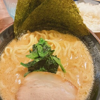 横濱家系ラーメン 武田家_0