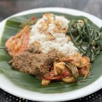 Central Food Village - 