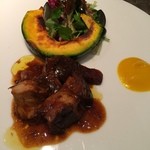 クッチーナ イタリアーナ ガッルーラ - 香り食感もたまらない。驚愕の繊細さの豚の煮込♪　もちろんカボチャも野菜も最高。