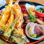 四倉港 うまいもんや やまかく - 