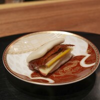 紅梅本楼 - 