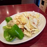 東明仙 - キャベツとピーマン