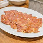 炭火焼肉ホルモンさわいし - タン下