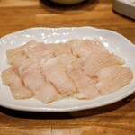 炭火焼肉ホルモンさわいし - シマチョウ