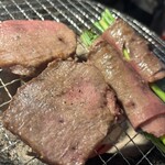 炭火焼肉 ホルモン にく式 - 