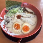 ラーメンまこと屋 - 料理写真: