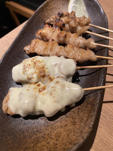 Takara Ya Higashi Mukaibi Ten