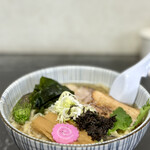 らー麺　Do・Ni・Bo - 煮干しおを太麺に変更