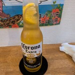 ダイニング WAZN - 久しぶりにコロナビール。