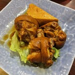 民謡居酒屋 かなさんどー - てびち（豚足）3コ入り930円