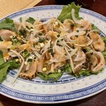 民謡居酒屋 かなさんどー - ハーブチキン（半生タタキ風）1,250円