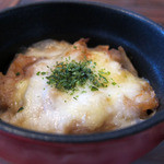 ががちゃ屋 - 里芋とエビのグラタン