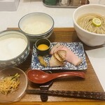 中華そば麦右衛門 - ひやかけとろろ〜