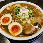 らー麺 大芽 - 料理写真:「味玉らー麺 醤油」950円税込み♫