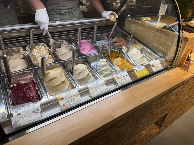 GELATO&CAFE ひよこ - 寺前/ジェラート・アイスクリーム | 食べログ