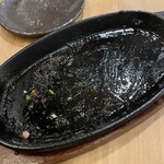 ハンバーグ酒場 牛時 - ハンバーグ（撮るの忘れちゃうくらい美味しいです）