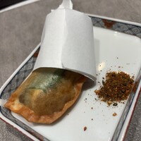 ON the TABLE CHINESE - 
