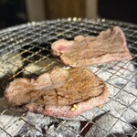 炭火焼肉 にく式 - 